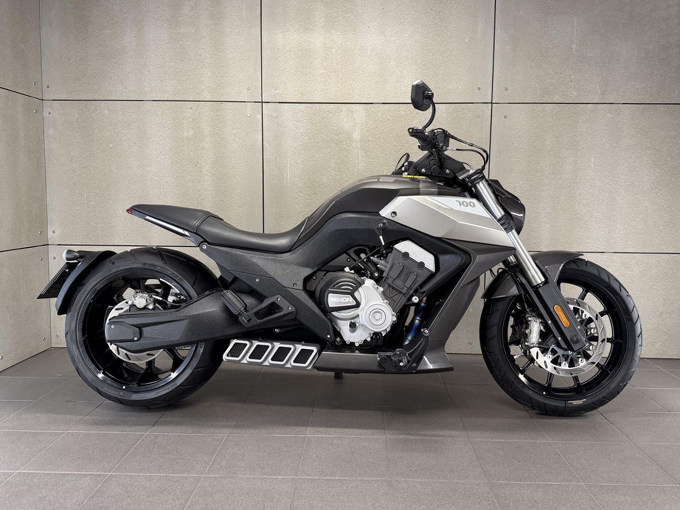 Benda LFC 700 ABS