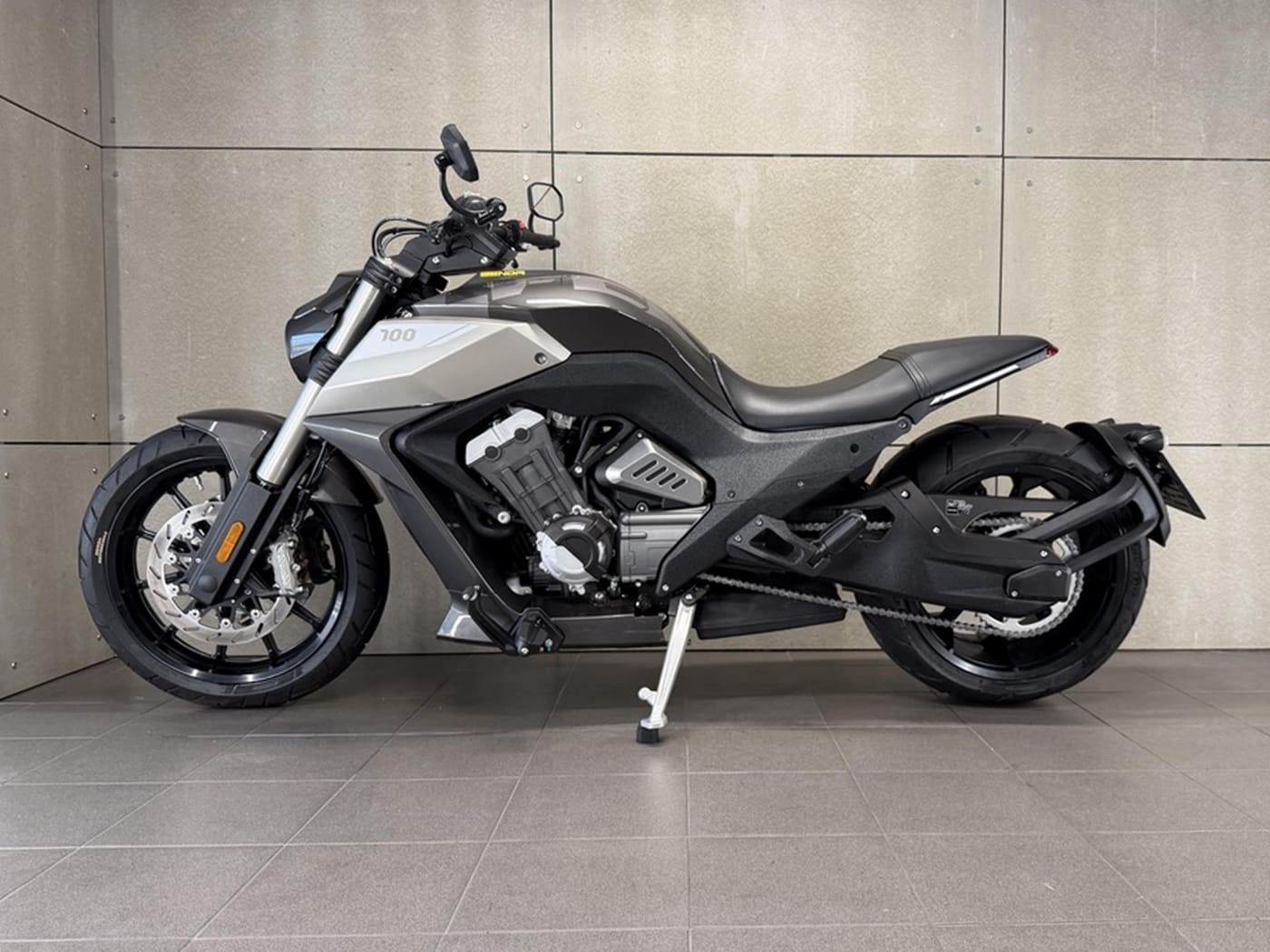 Benda LFC 700 ABS — fotografie 6