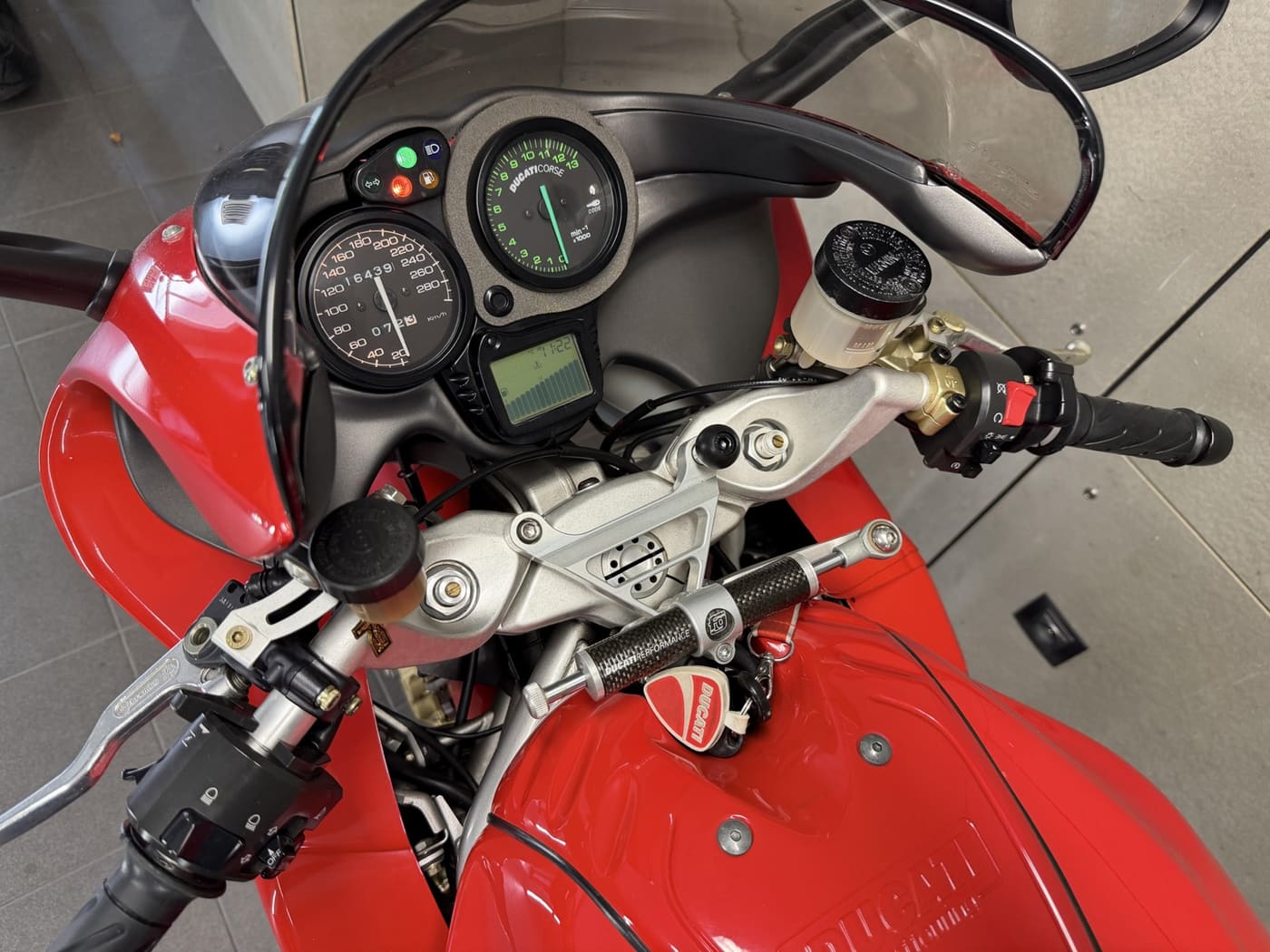 Ducati ST 4 S Sporttouring — fotografie 11