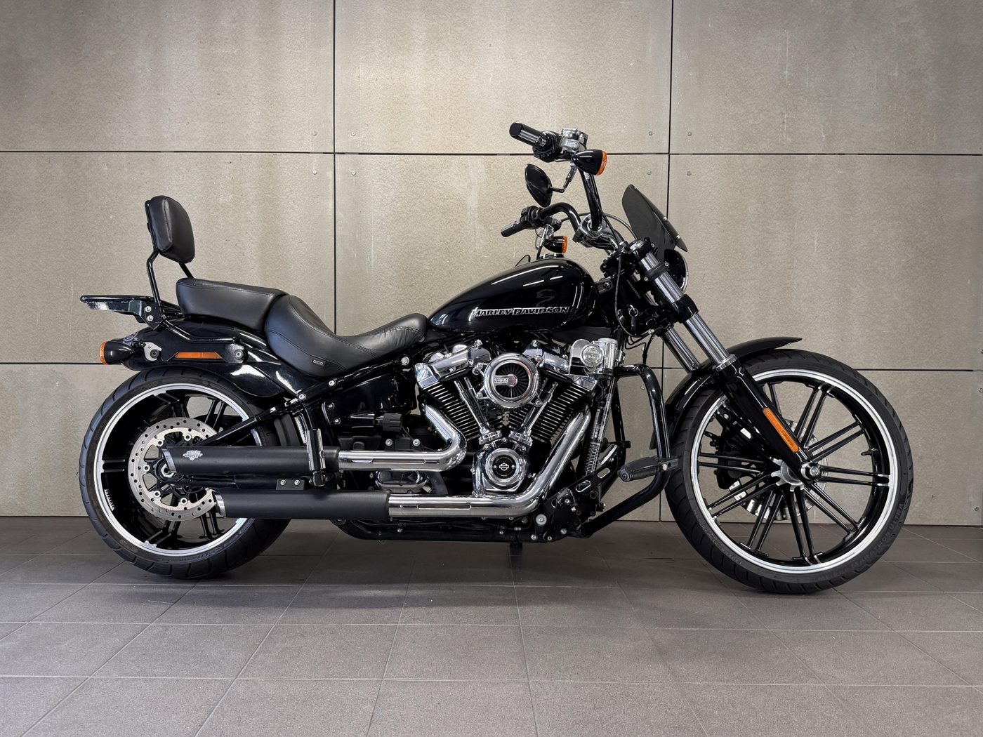 Harley-Davidson FXBR Softail Breakout