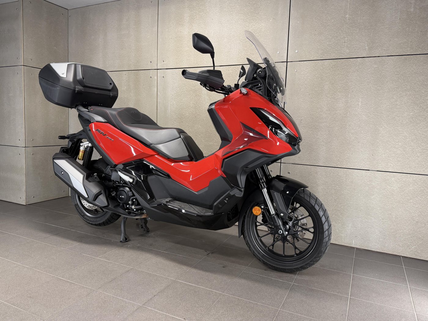 Honda ADV 350 ABS — fotografie 2