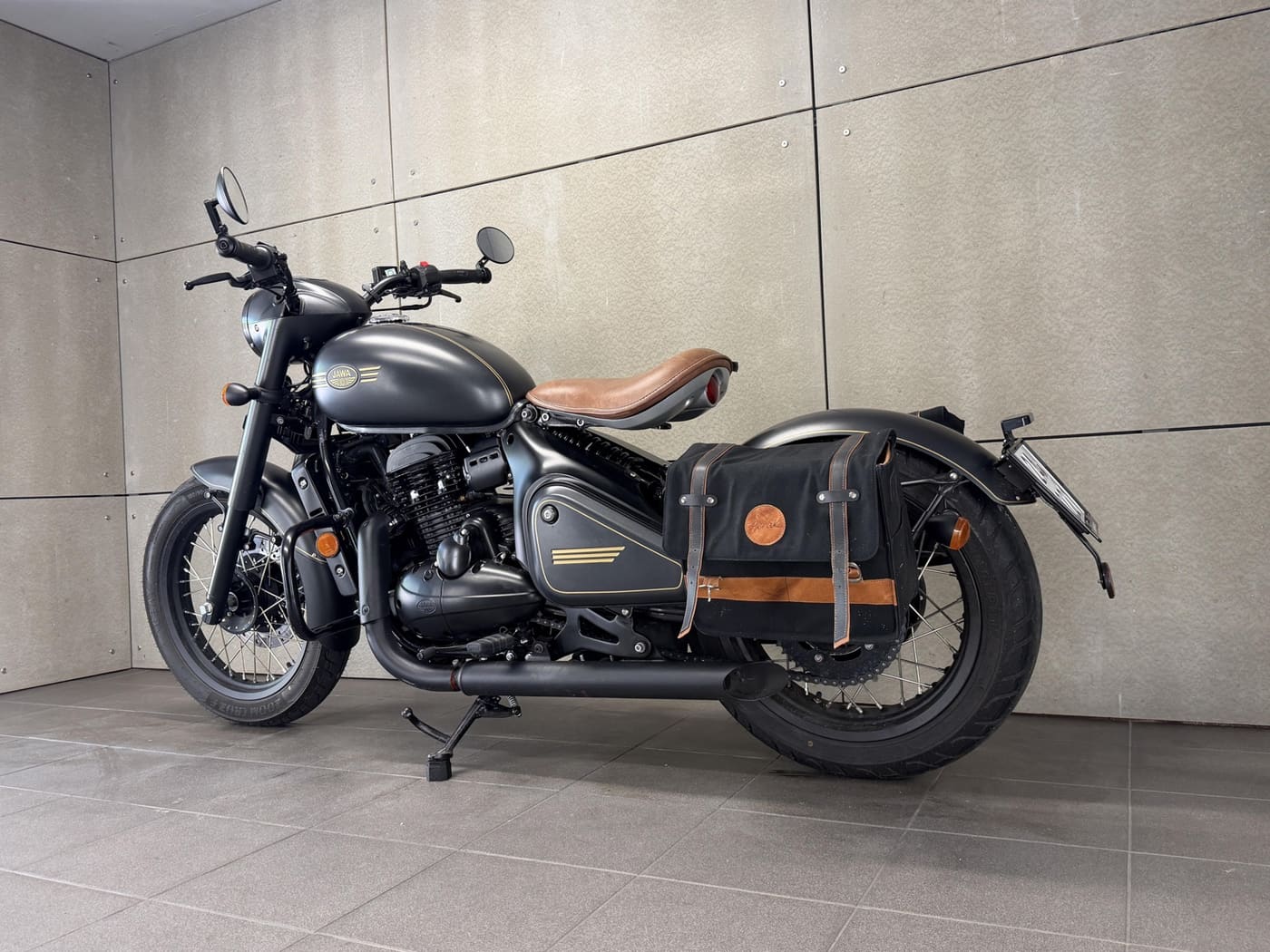 Jawa Perak ABS — fotografie 6