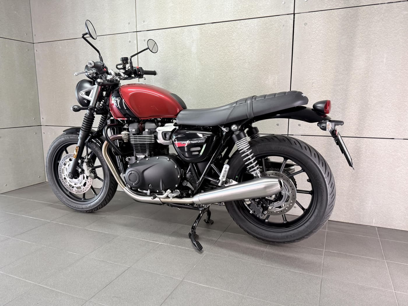 Triumph Speed Twin 900 ABS — fotografie 8