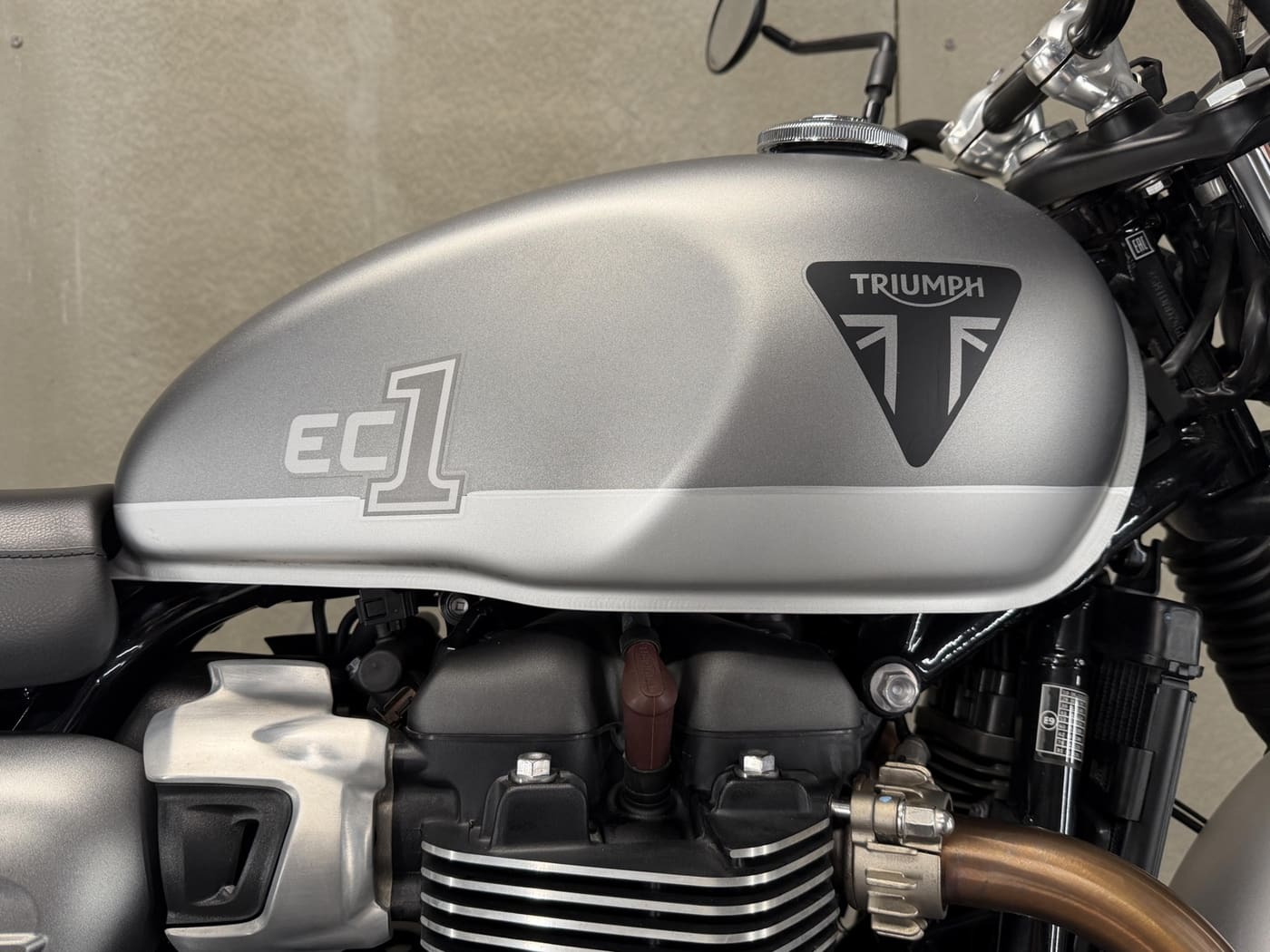 Triumph Street Twin 900 EC1 Ltd. Edition — fotografie 5